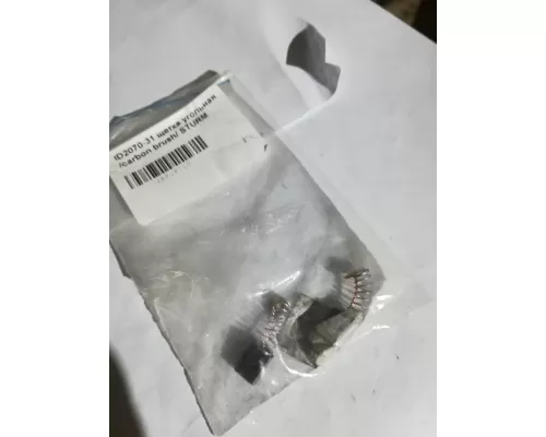 ID2070-31 щетка угольная