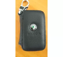 Ключница Авто из натуральной кожи флотер с логотипом Skoda